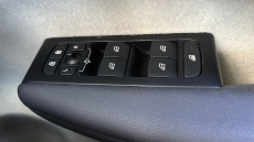 Volvo Xc40 2.0 B4P Inscription Pro 5dr Auto [7 speed] Petrol Estate